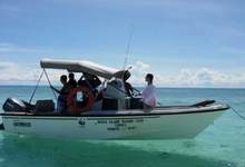 Pole Speedboat