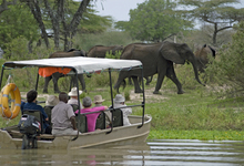Lake Manze Boat Safari02w