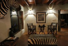 Za Mpl Mpala Safari Lodge At Night 5553